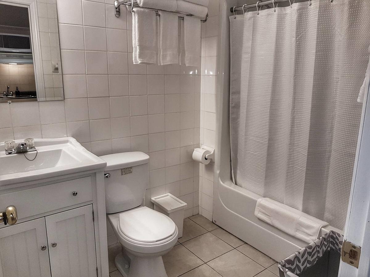 Cozy Studio #15 By Amazing Property Rentals Gatineau Exteriör bild