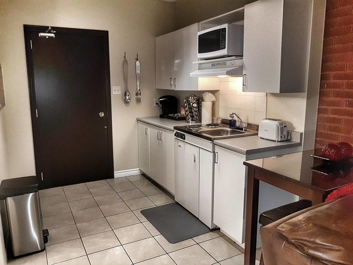 Cozy Studio #15 By Amazing Property Rentals Gatineau Exteriör bild